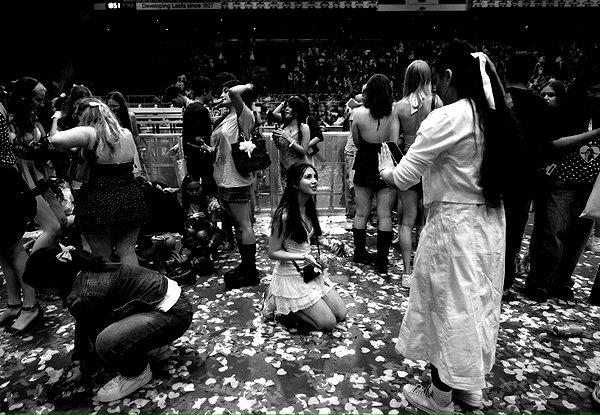 madisonbeer instagram image archive image
