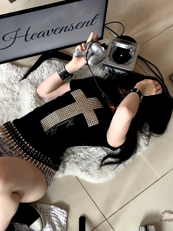 v4.nnas instagram image archive image