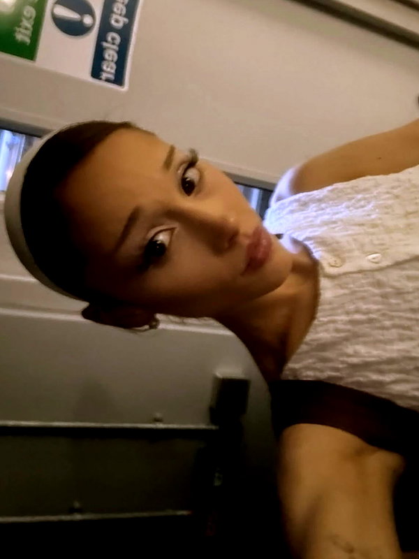 arianagrande instagram image archive image