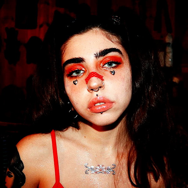 Archived image from @noyrll on Instagram