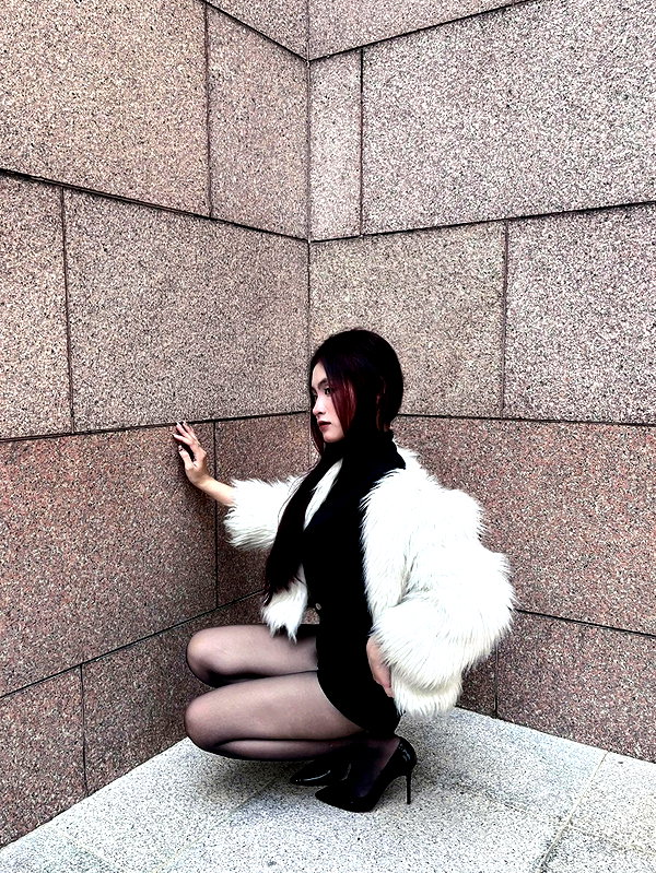 lyhythuedoxinh instagram image archive image