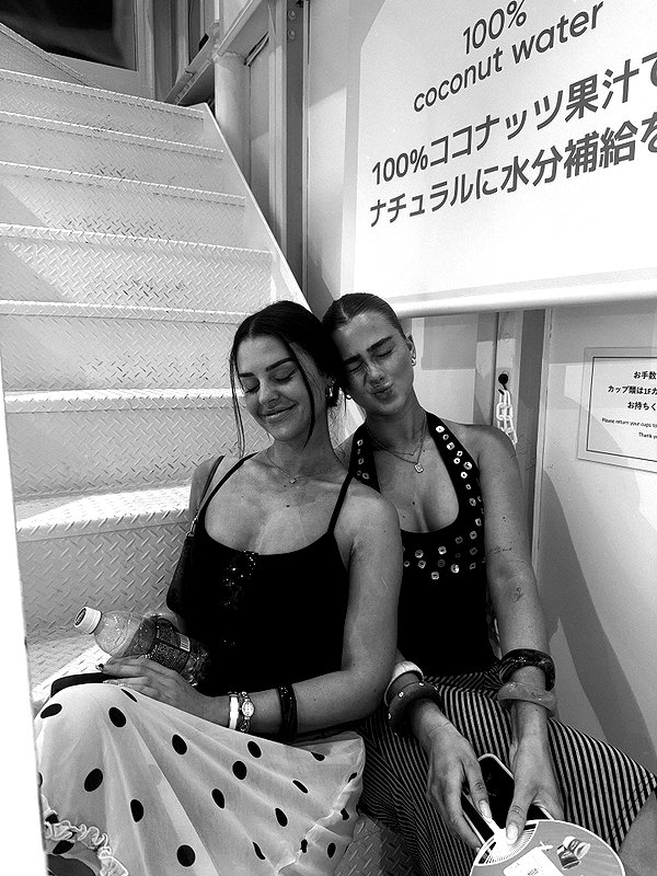 sophadophaa_ instagram image archive image