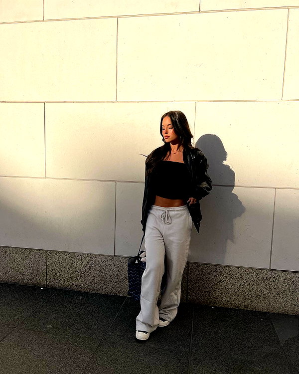 zoeliss instagram image archive image