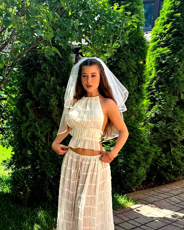 enikeeva_aliya instagram image archive image