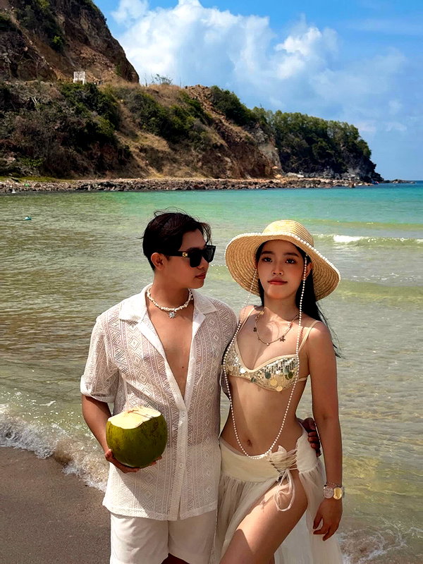 lyhythuedoxinh instagram image archive image