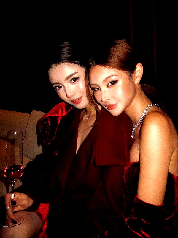 ll.lu1s instagram image archive image