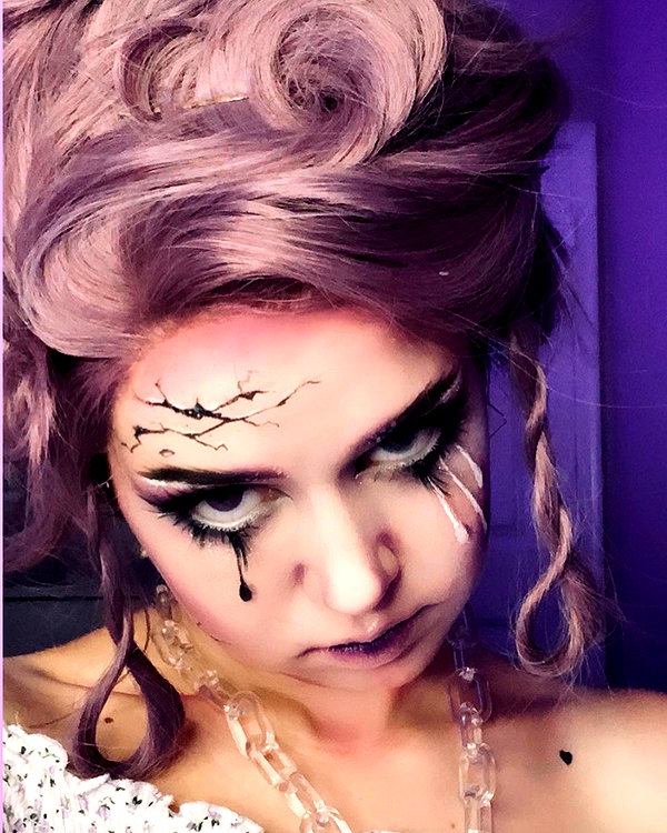 yeahimcaroline instagram image archive image
