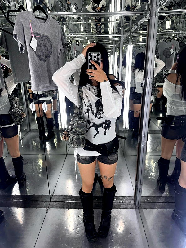 connie.01j instagram image archive image