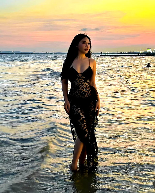 lyhythuedoxinh instagram image archive image