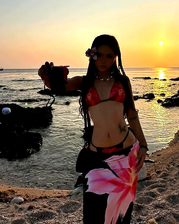 lyhythuedoxinh instagram image archive image