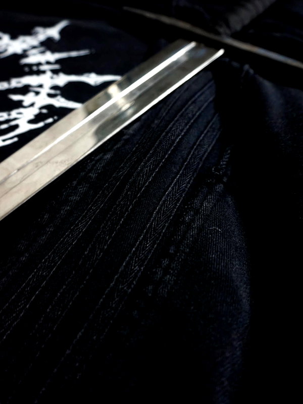 tarnished.guild instagram image archive image