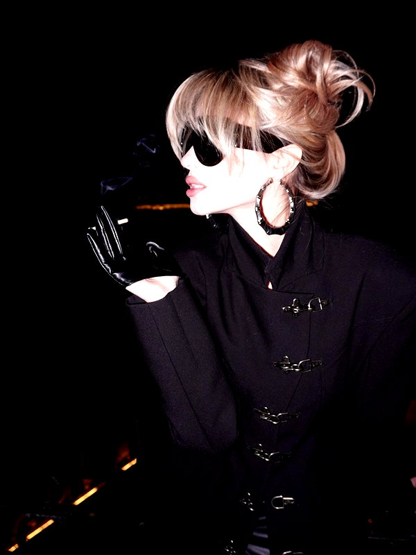 kkwwwv instagram image archive image