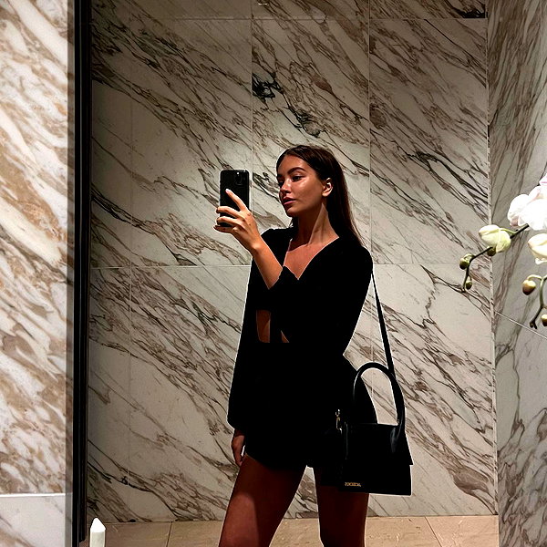 veroni22ka instagram image archive image