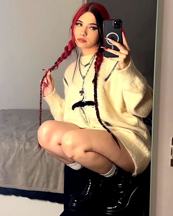 _roniira instagram image archive image