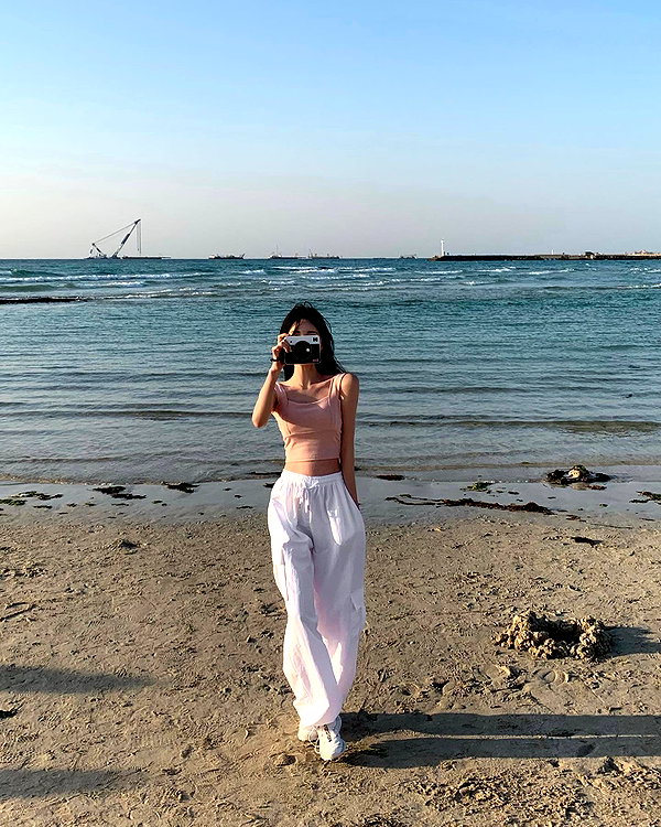 daxbin instagram image archive image