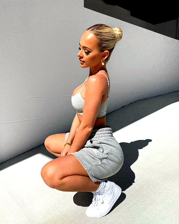 allieauton instagram image archive image