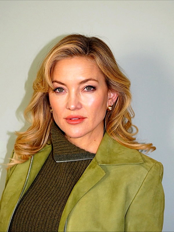katehudson instagram image archive image