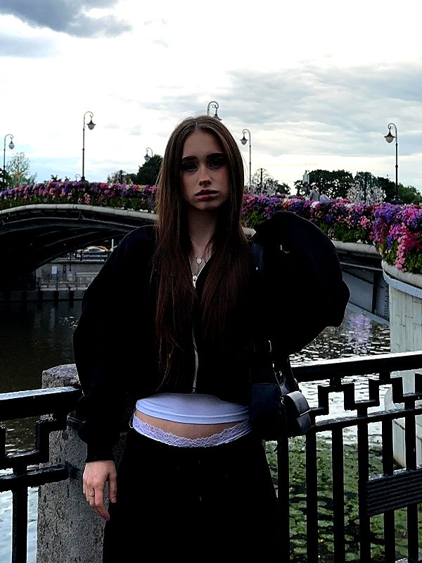 ne_nastenaa instagram image archive image