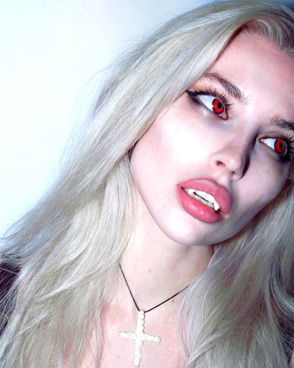 alien.hanna instagram image archive image
