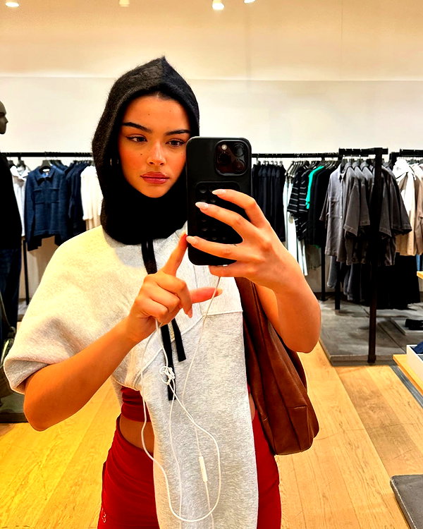 oliviaphillipps instagram image archive image