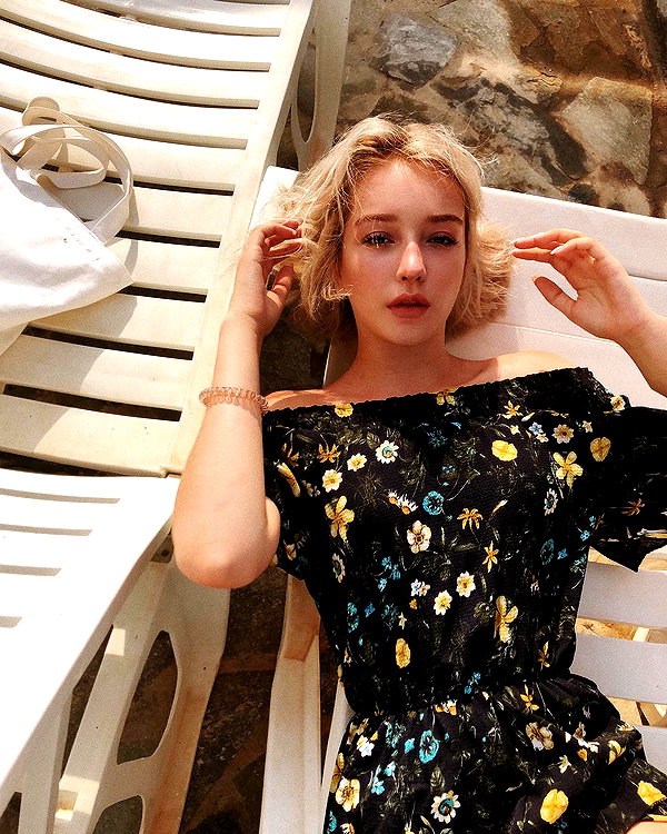 veroni22ka instagram image archive image