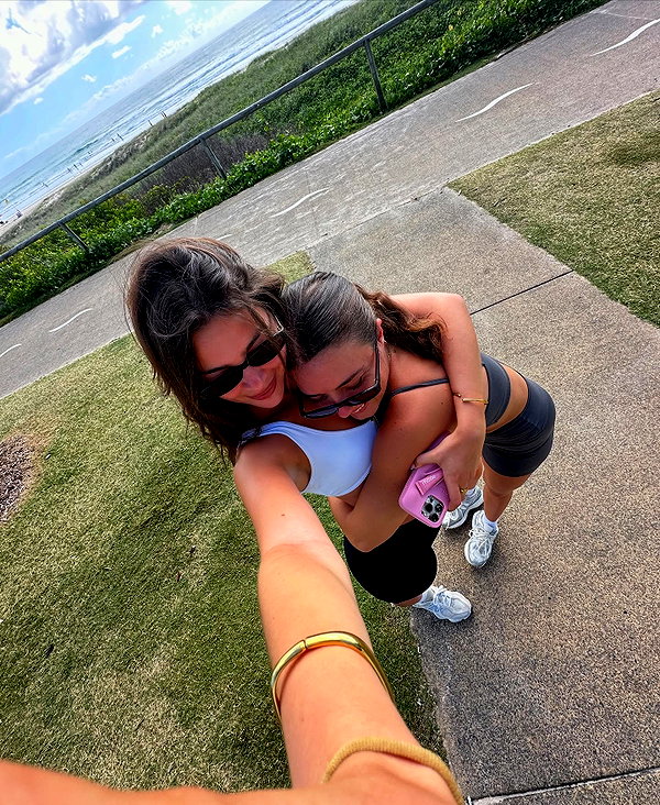 oliviaphillipps instagram image archive image