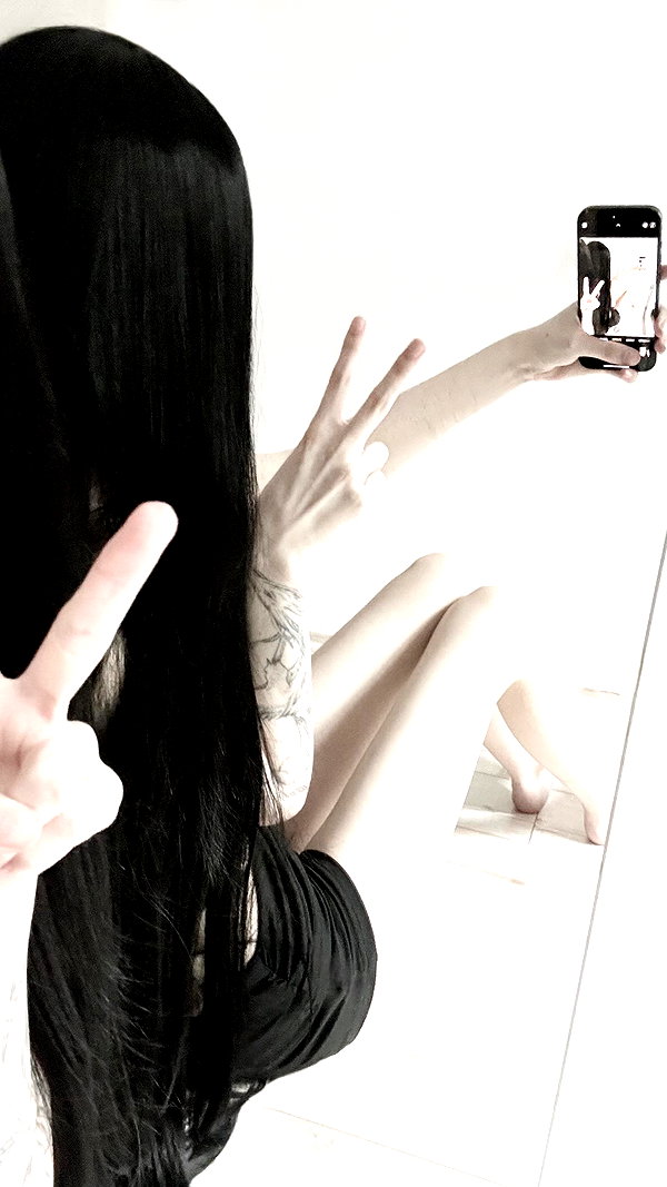 annaemiliaz instagram image archive image