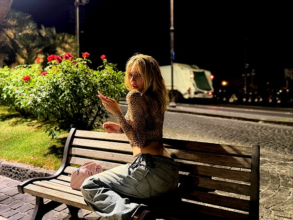 leni.bahr instagram image archive image