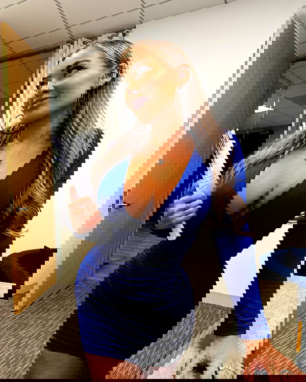 itshayleydavies itshayleydavies archive image