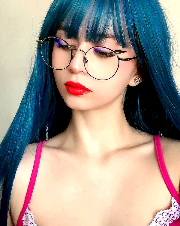 luly1980s instagram image archive image
