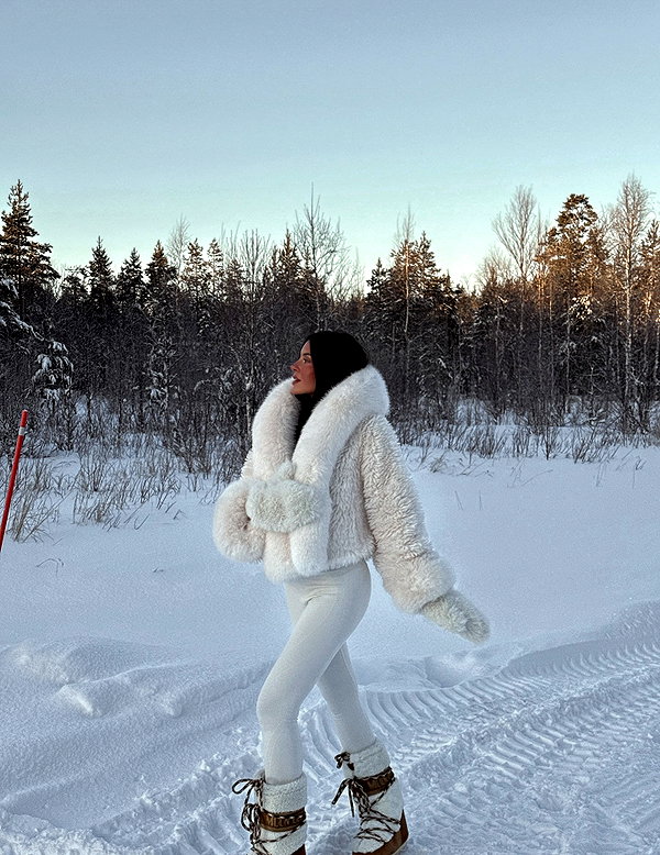 zoeliss instagram image archive image