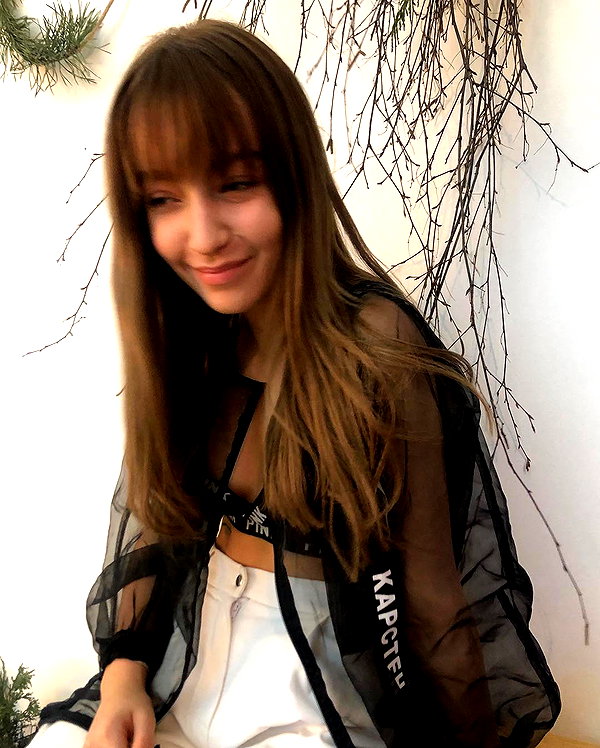 veroni22ka instagram image archive image