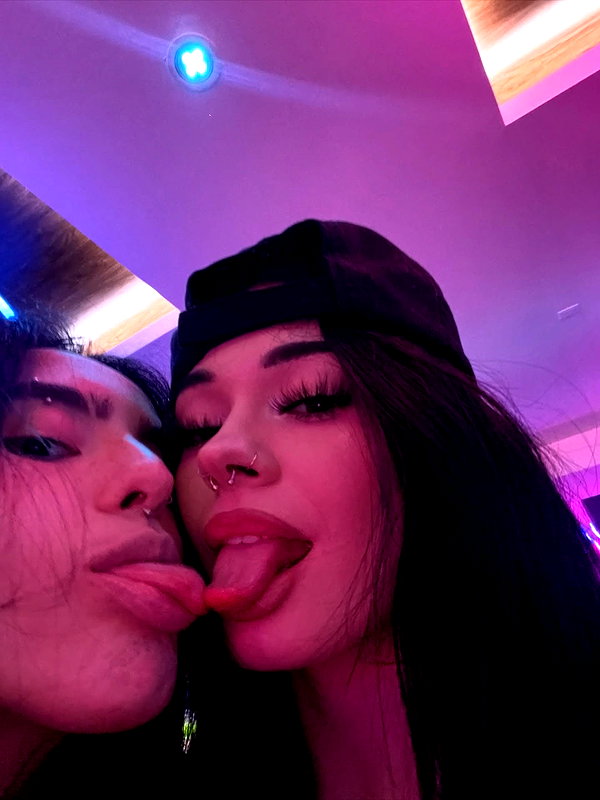 gabs.z.x instagram image archive image