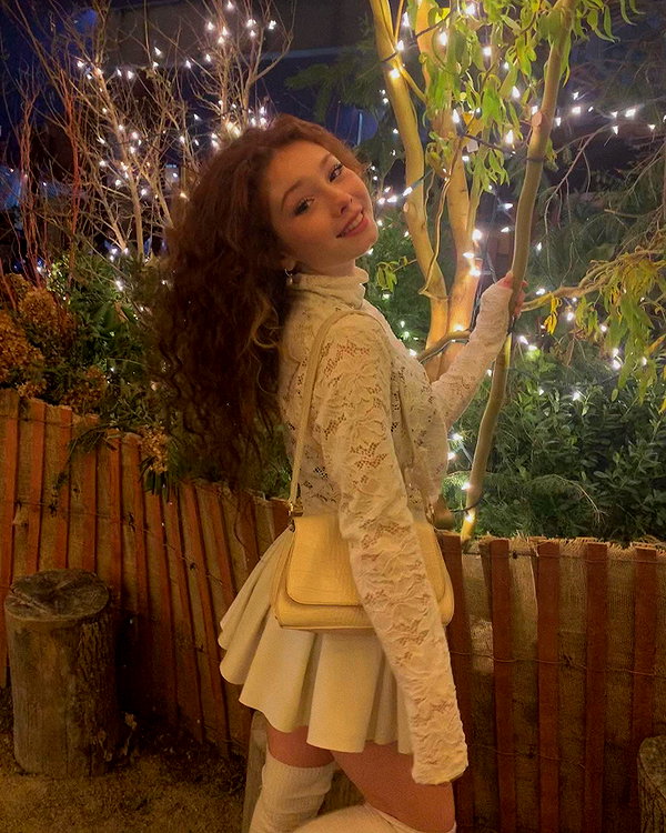 livia._.paige instagram image archive image