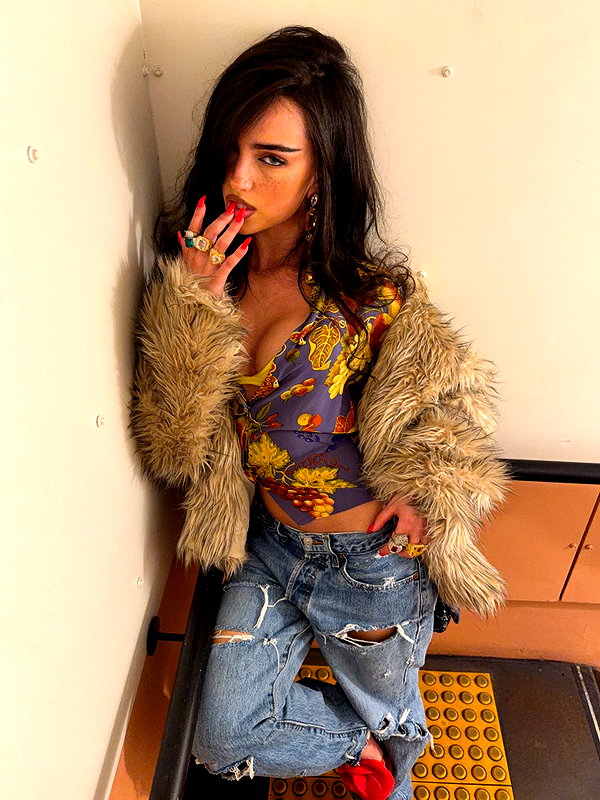 ellachristo instagram image archive image