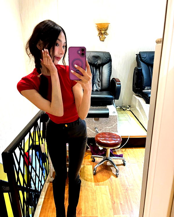 indra0102_ instagram image archive image