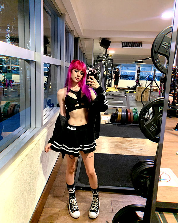 jadelaverne instagram image archive image
