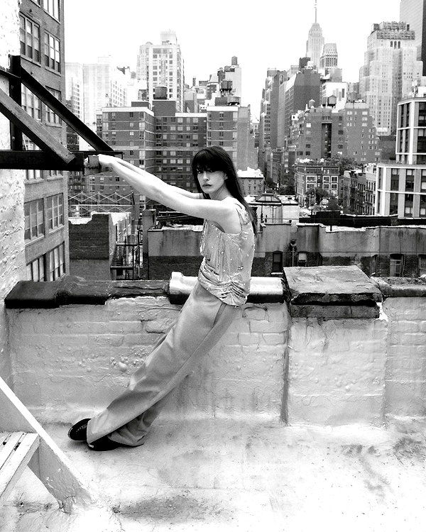 annehathaway instagram image archive image