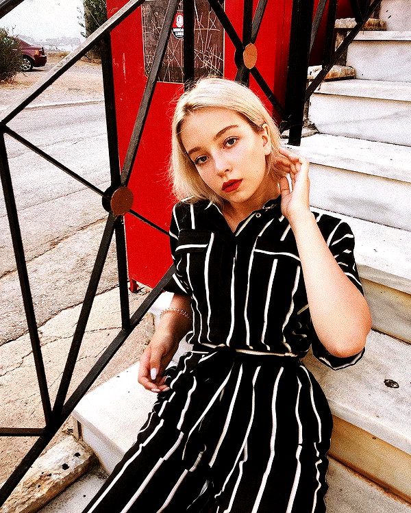veroni22ka instagram image archive image