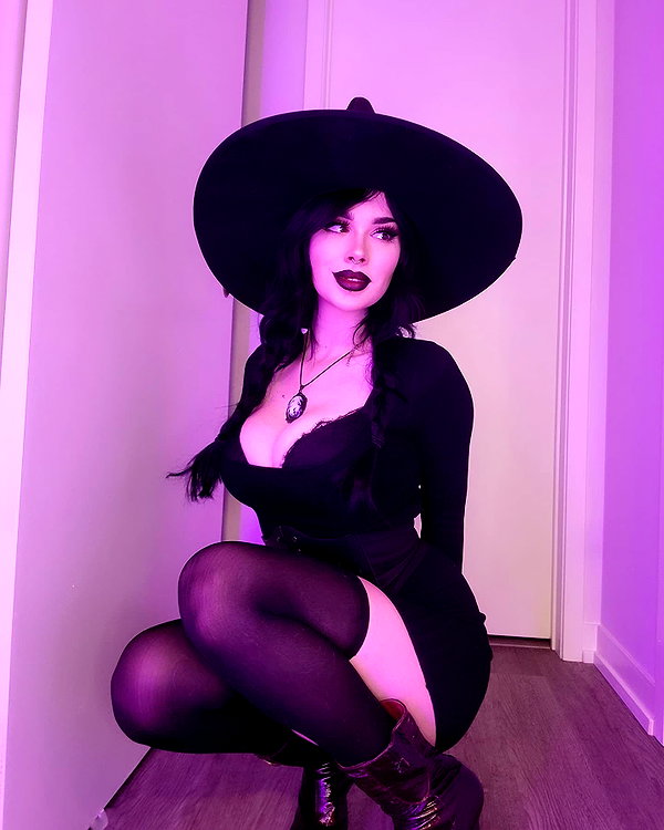 rixiadigivolved instagram image archive image