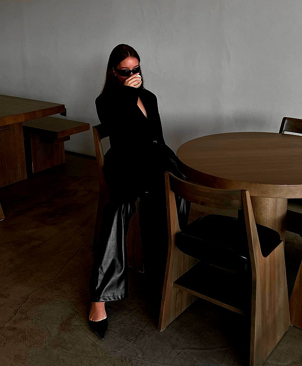 veroni22ka instagram image archive image