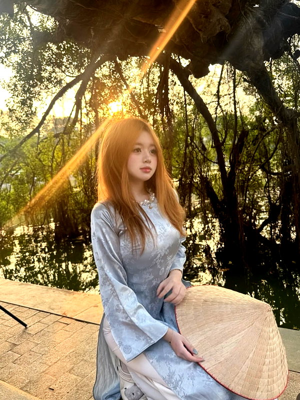 lyhythuedoxinh instagram image archive image