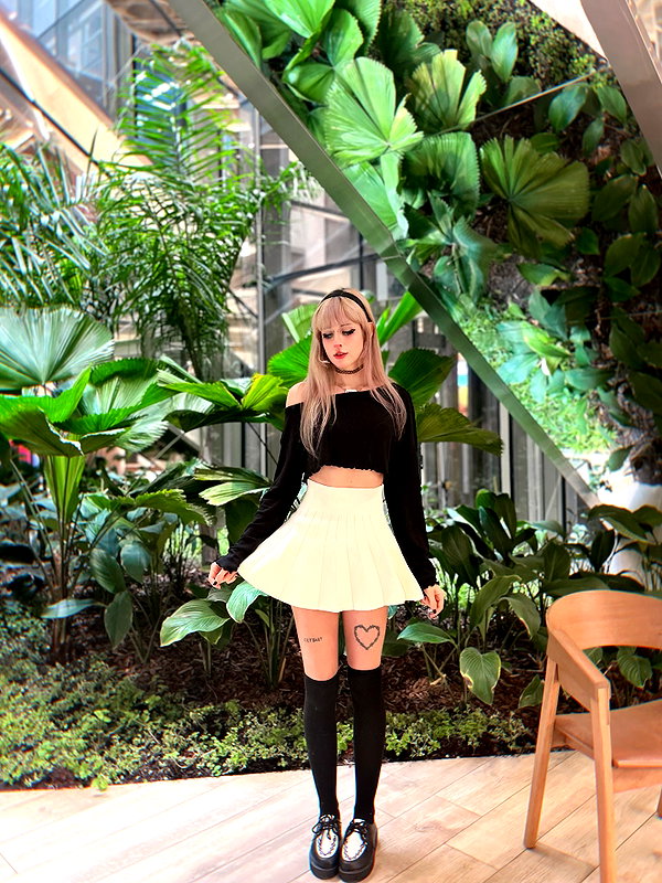 jadelaverne instagram image archive image