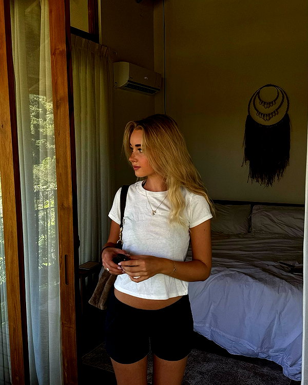 lilih instagram image archive image