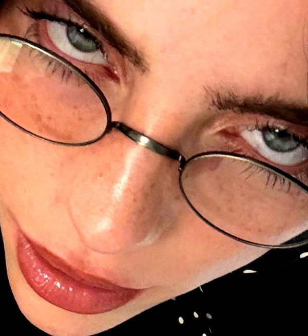 baddiesessence instagram image archive image