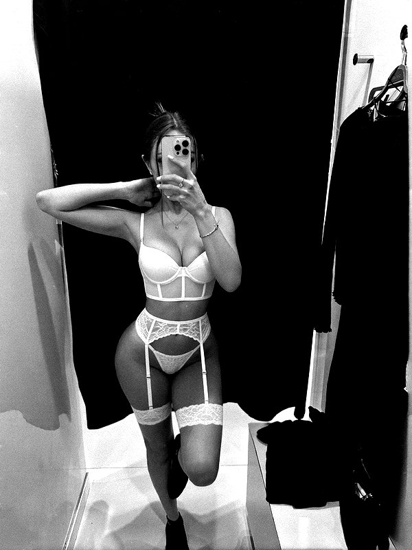 aliadyym instagram image archive image