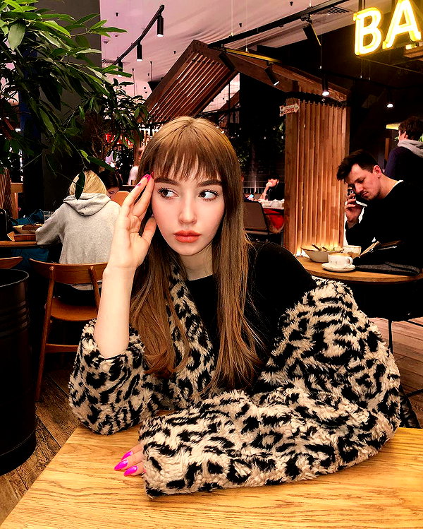 veroni22ka instagram image archive image