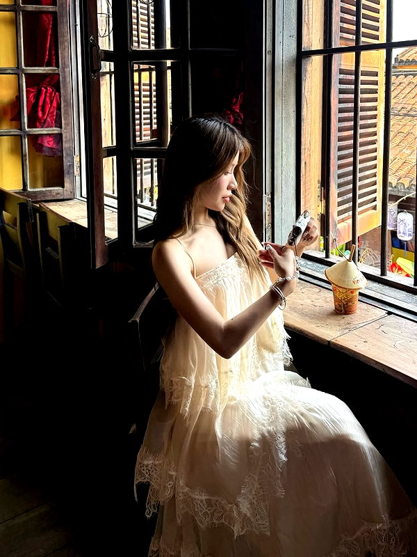 lyhythuedoxinh instagram image archive image