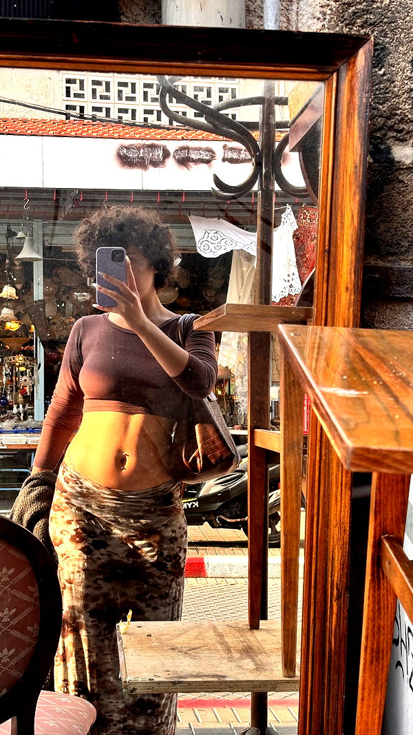 alma.almog instagram image archive image