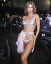 realbarbarapalvin Altpins Profile Picture